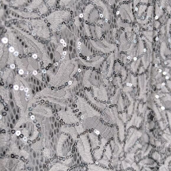 Marina Cold Shoulder Sequin Prom Dress Formal Gown Size 4 - Picture 11 of 16